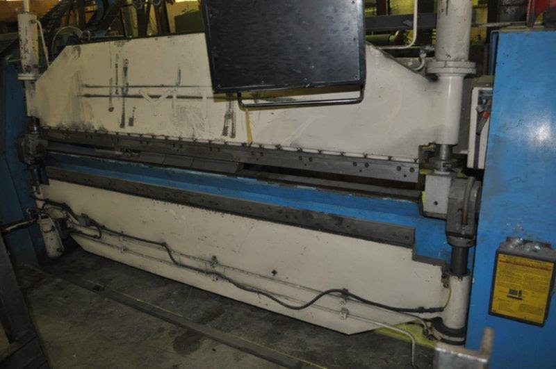 Y H KMD 8 Ft CNC FOLDING MACHINE, Machine ID: 7753